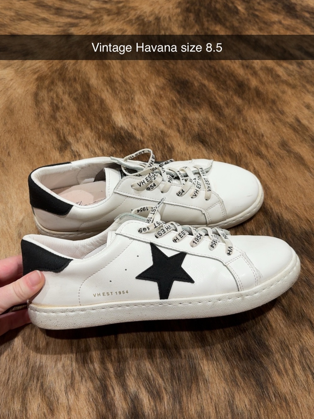 Vintage Havana White Leather Sneakers with Black Star
